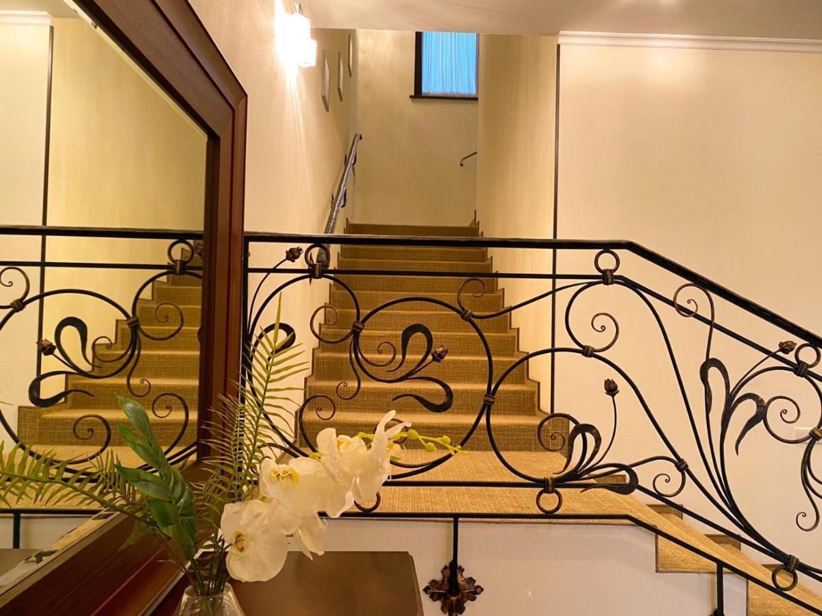 Park-Hotel Kidev Чубинское Экстерьер фото